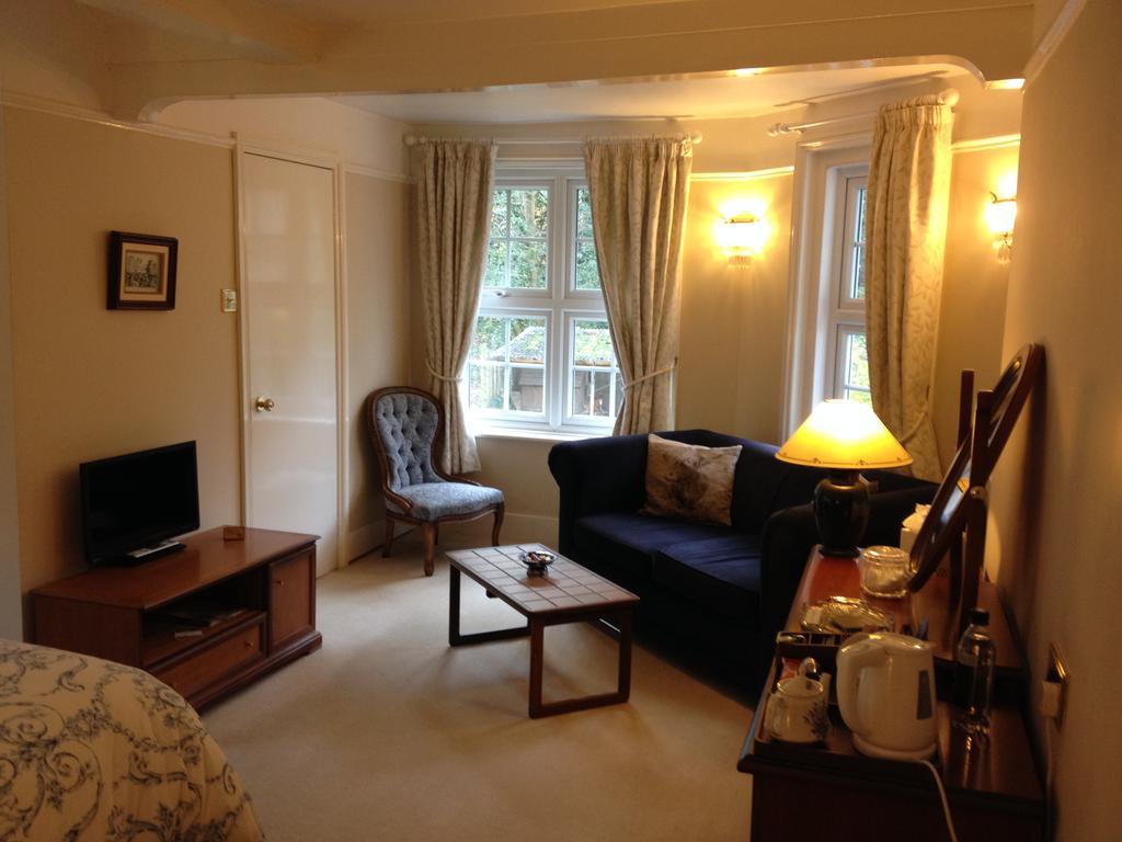 Clayhill House Bed & Breakfast Lyndhurst Εξωτερικό φωτογραφία